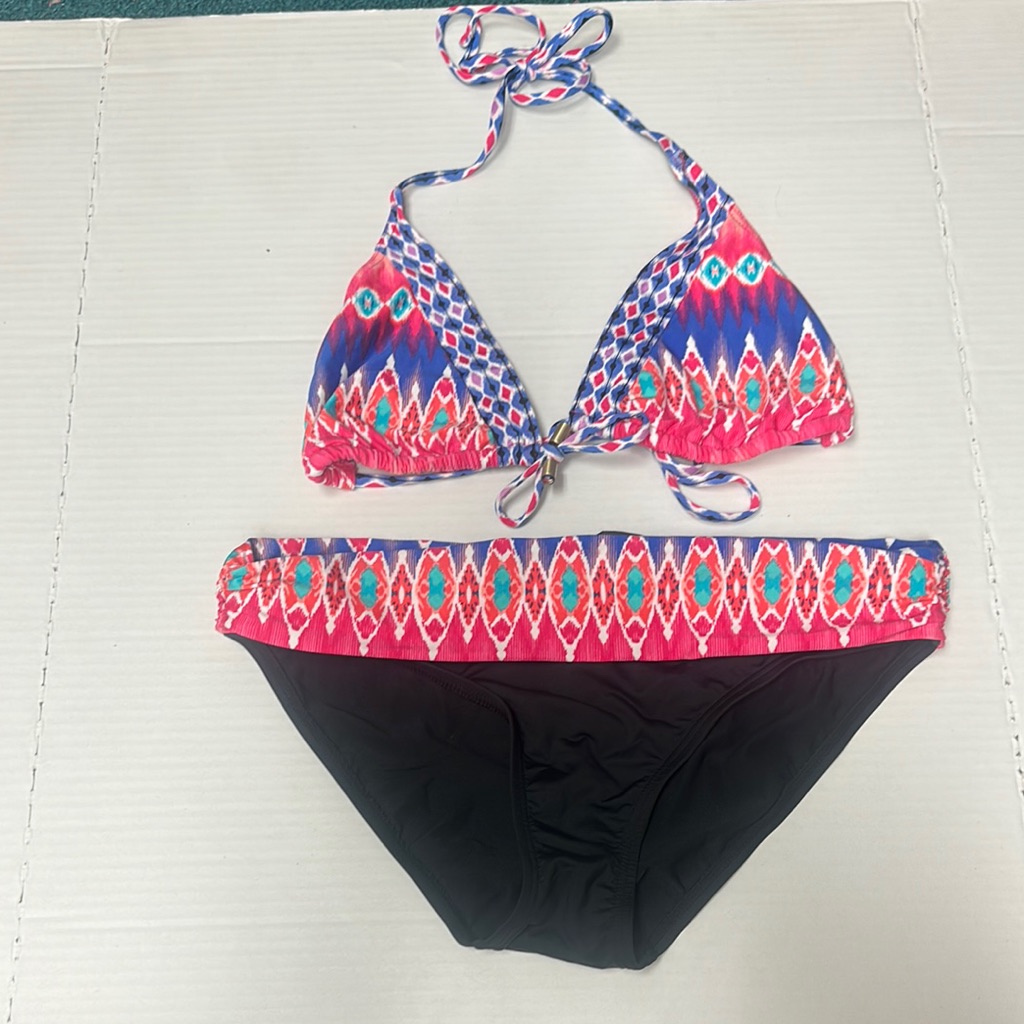 La Blanca Vibrant Bikini With Black Bottoms